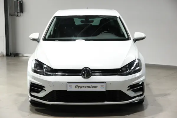 Volkswagen Golf 1.6 TDI R-Line DSG 2