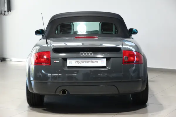 Audi TT Coupé 1.8 T S-line 19