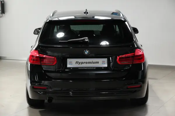 BMW 318 d Line Sport Auto 27