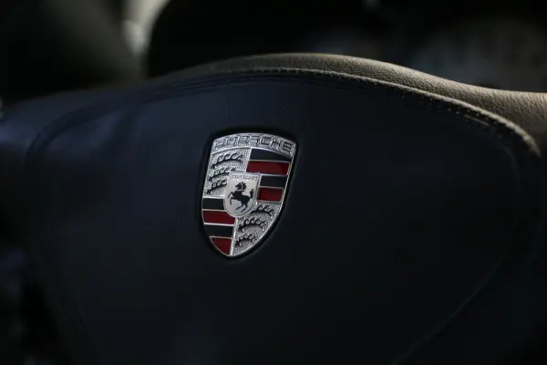 Porsche 911 (996) Carrera 19