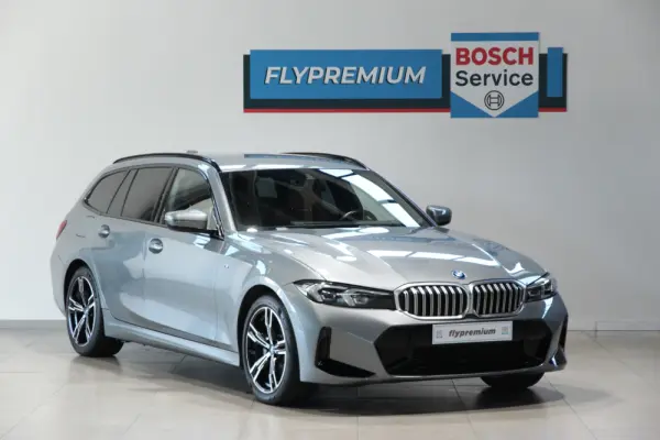 BMW 330 e Pack Desportivo M Auto 1