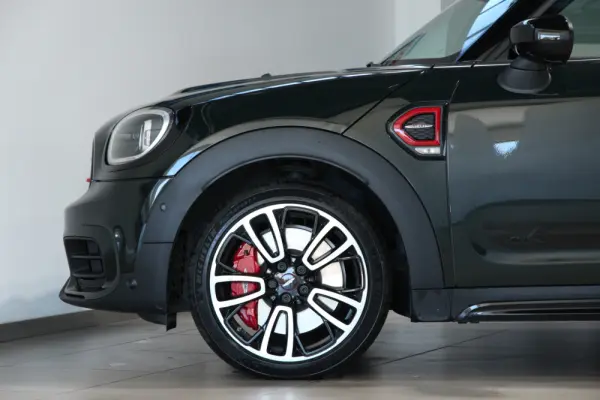 MINI Countryman John Cooper Works Plus ALL4 Auto Desportiva 2