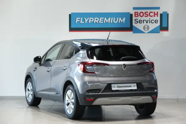 Renault Captur Outro 5
