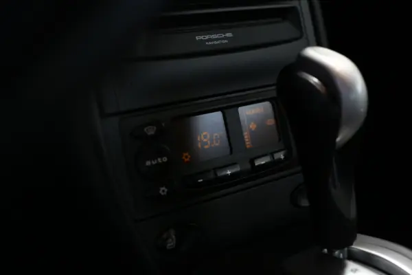 Porsche 911 (996) Carrera 24