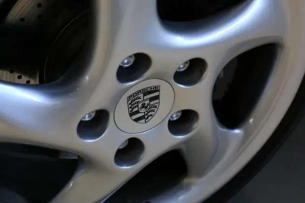 Porsche 911 (996) Carrera 5