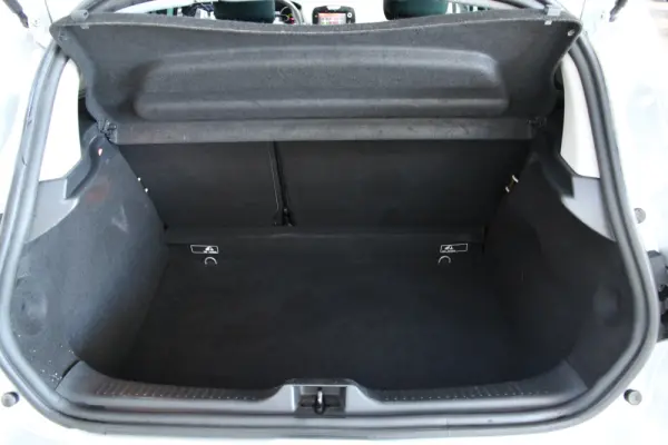 Renault Clio 0.9 TCe Limited Edition 21