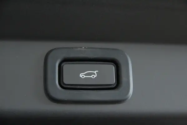 Land Rover Range Rover Sport 3.0 P440e Dynamic SE 33