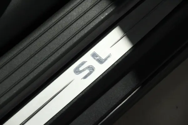 Mercedes-Benz SL 350 Auto 9