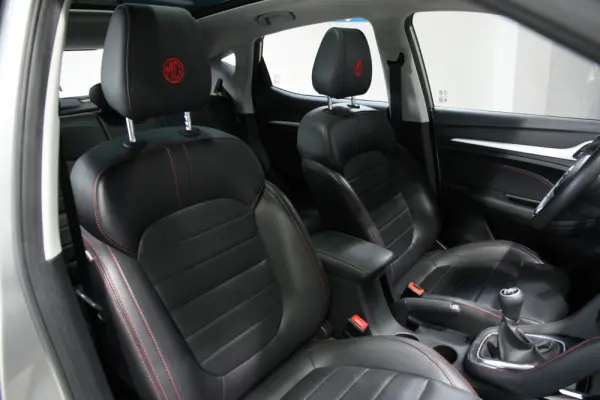 MG ZS 1.0 T-GDI Luxury 7