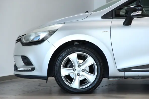 Renault Clio 0.9 TCe Limited Edition 2