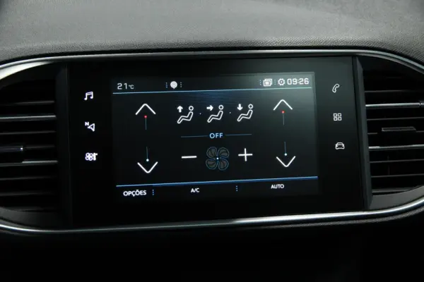 Peugeot 308 1.6 BlueHDi Allure 18