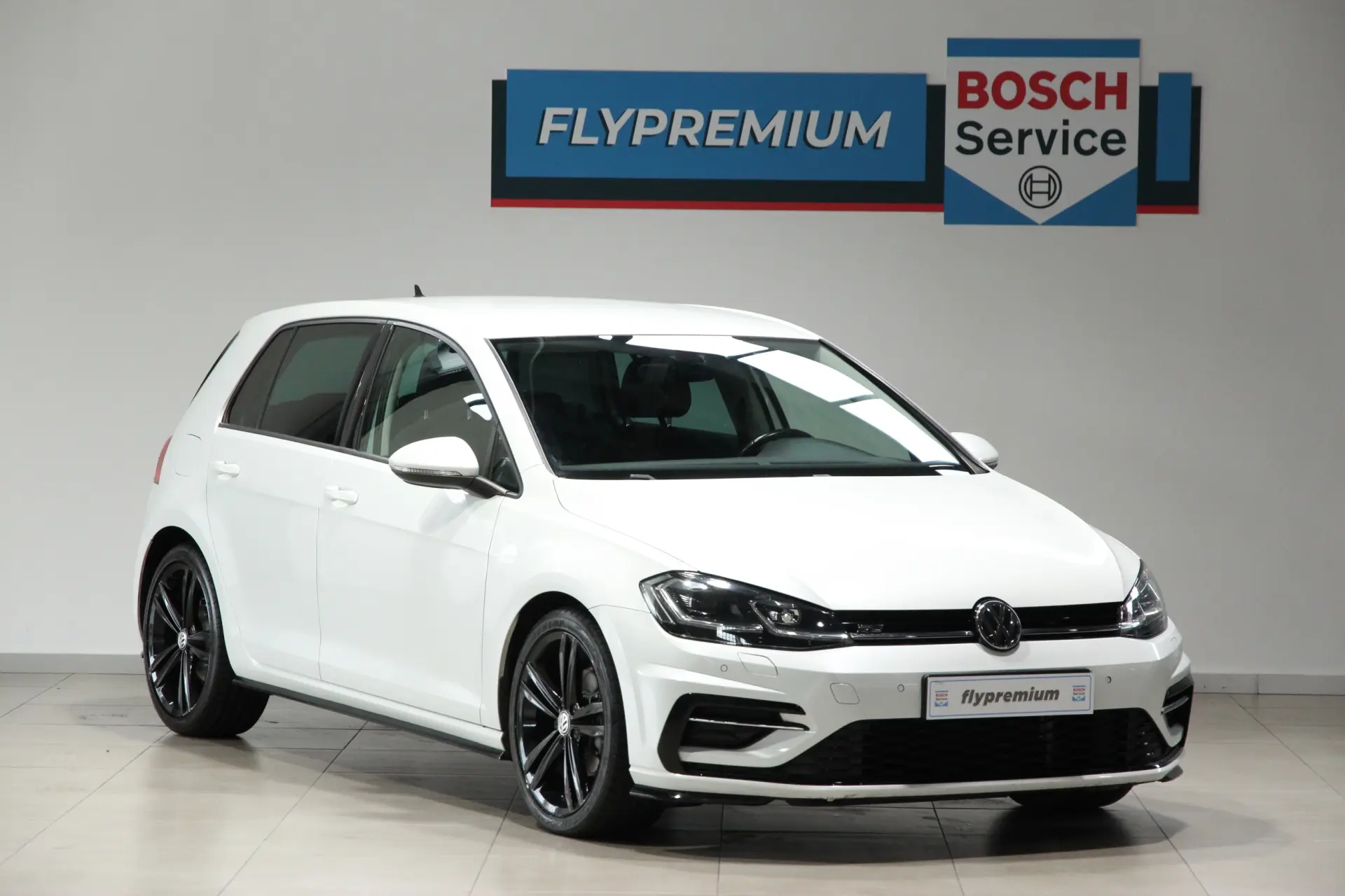 Volkswagen Golf 1.6 TDI R-Line DSG 1