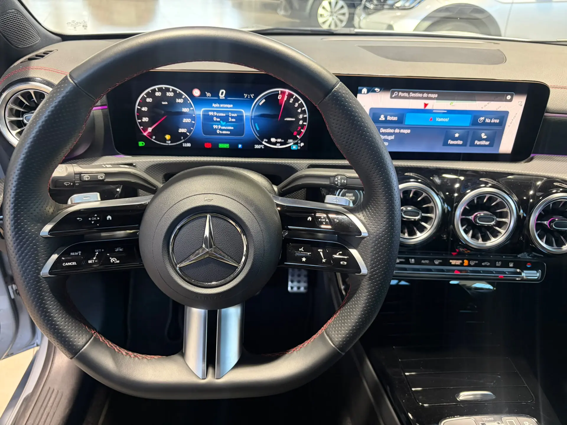Mercedes-Benz CLA 250 e 8G-DCT AMG Line 25