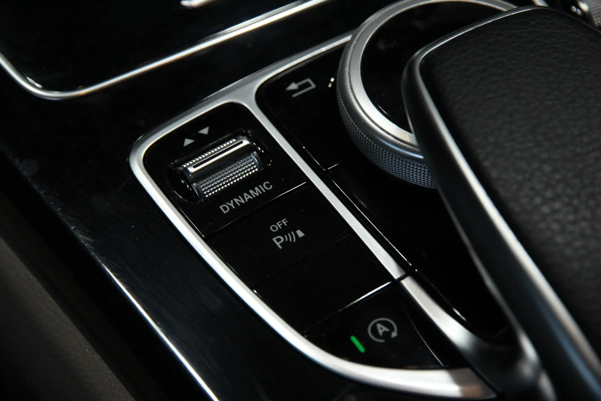 Mercedes-Benz C 250 d Cabrio Aut. 13