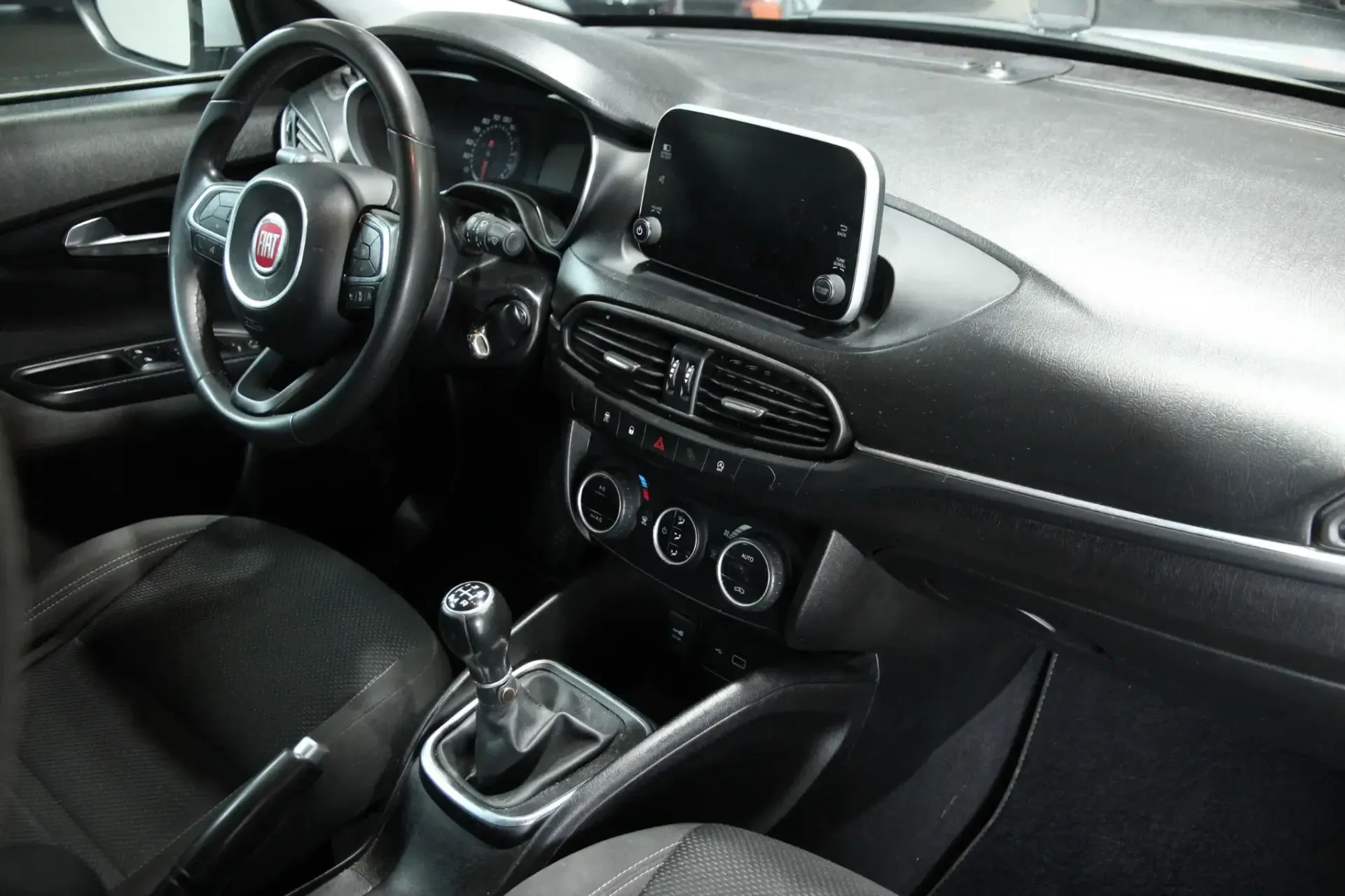 Fiat Tipo Station Wagon 1.0 GSE T3 Garmin 16