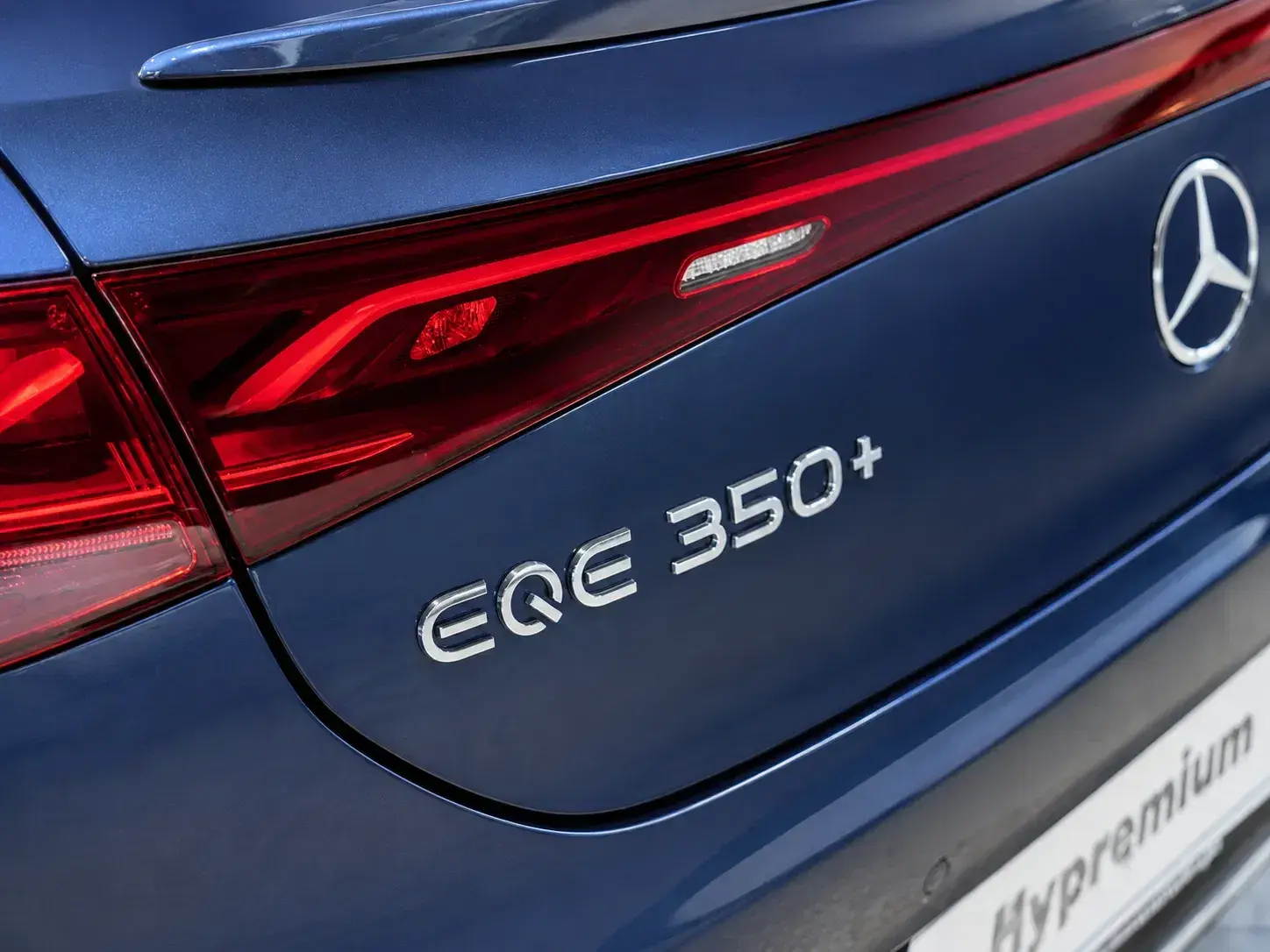 Mercedes-Benz EQE SUV 350+ 38
