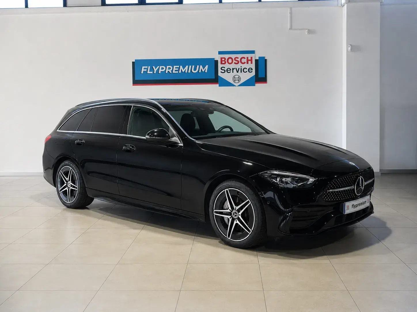 Mercedes-Benz C 300 e T 9G-TRONIC AMG Line 1