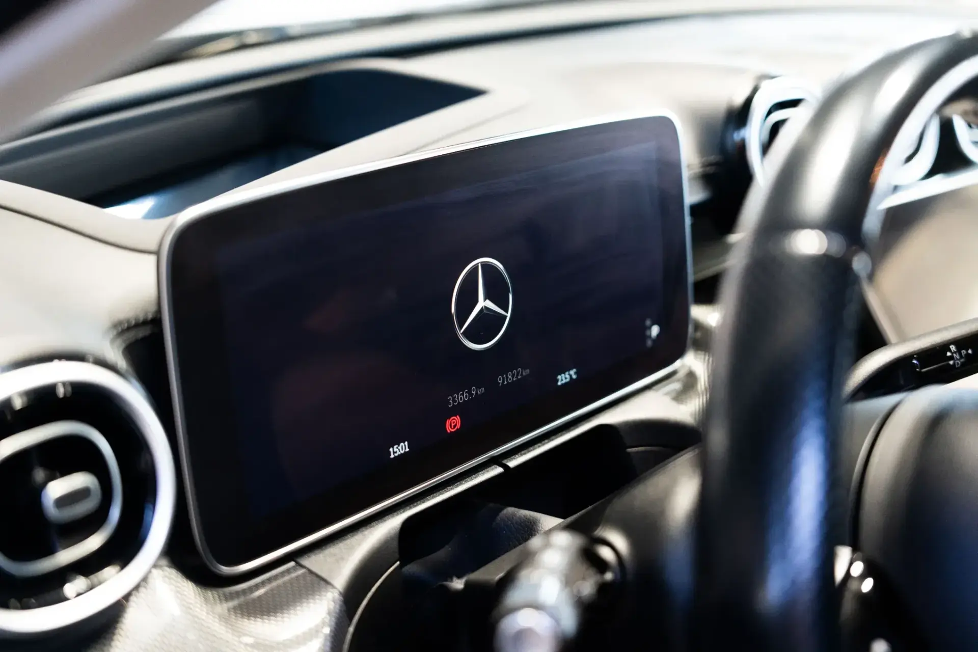 Mercedes-Benz C 300 e T 9G-TRONIC AMG Line 14