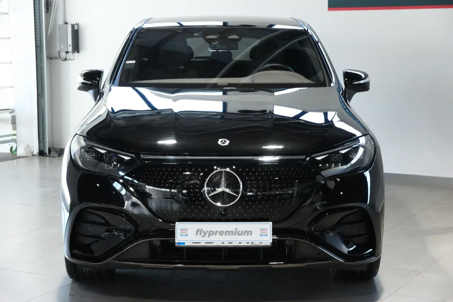 Mercedes-Benz EQE SUV 500 4Matic 23