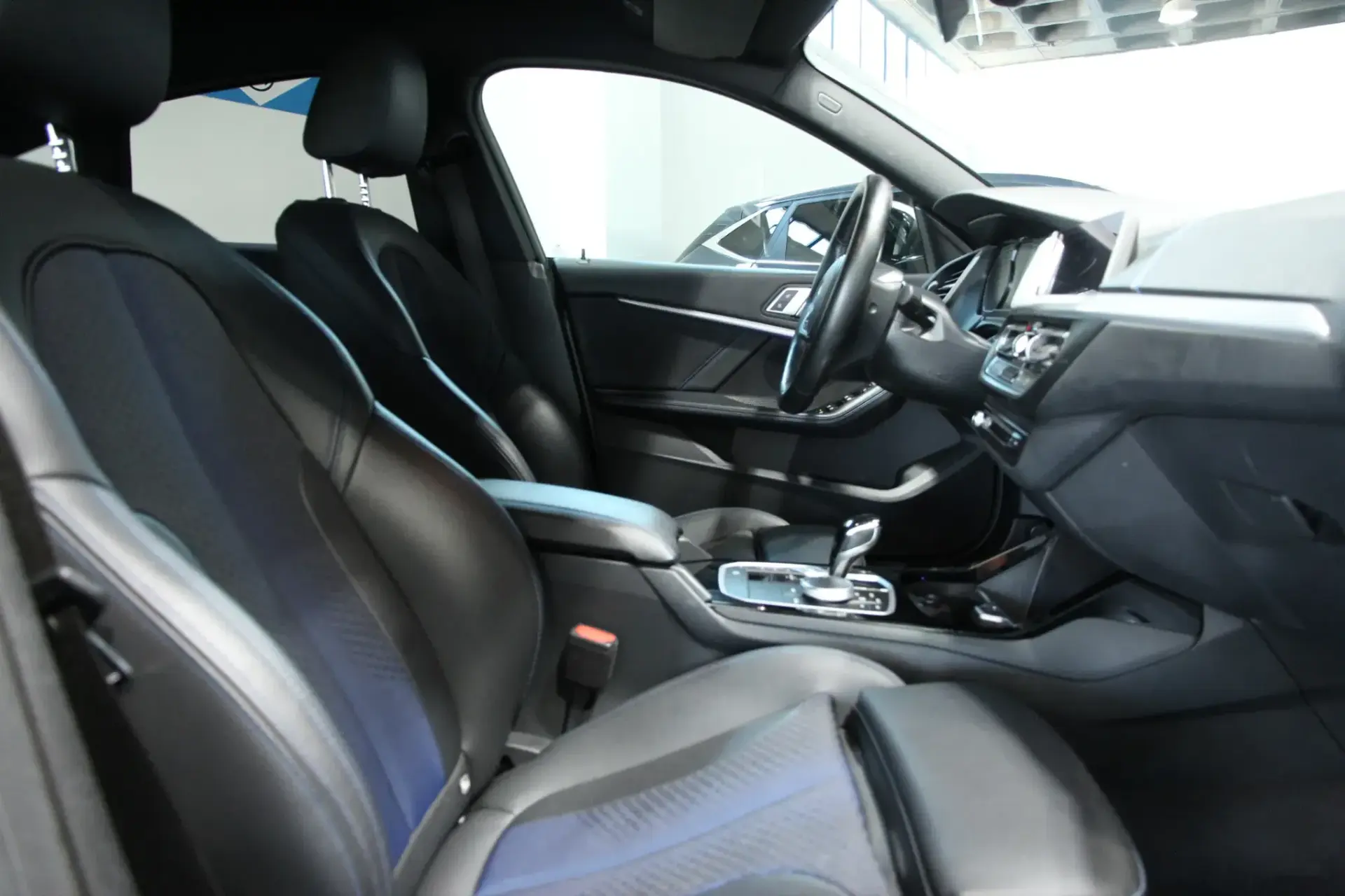 BMW 216 Gran Coupé d Pack Desportivo M 3