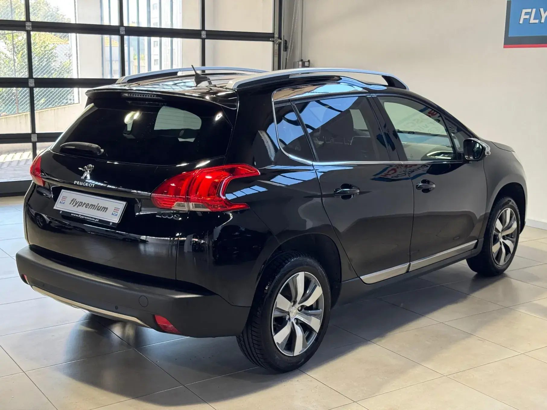 Peugeot 2008 1.2 PureTech Allure 29