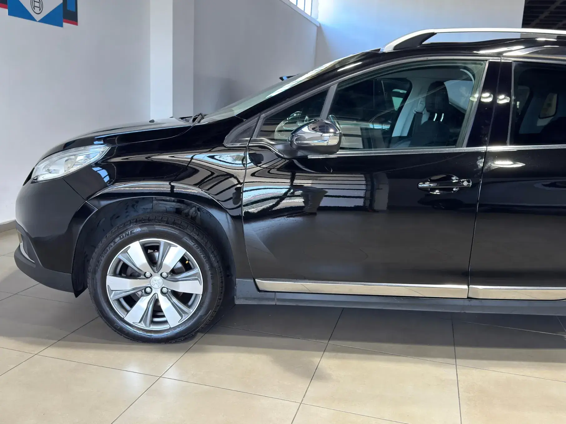 Peugeot 2008 1.2 PureTech Allure 31