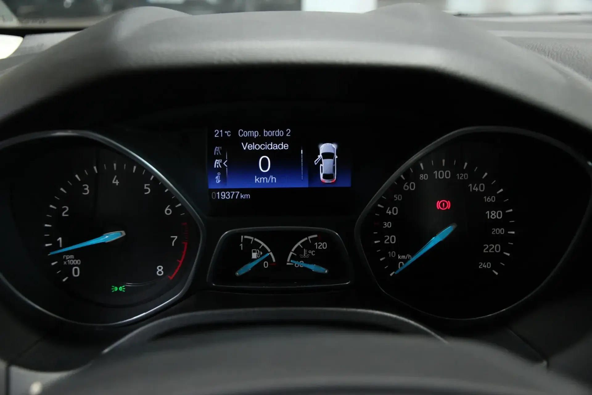 Ford Focus 1.0 EcoBoost Business 7