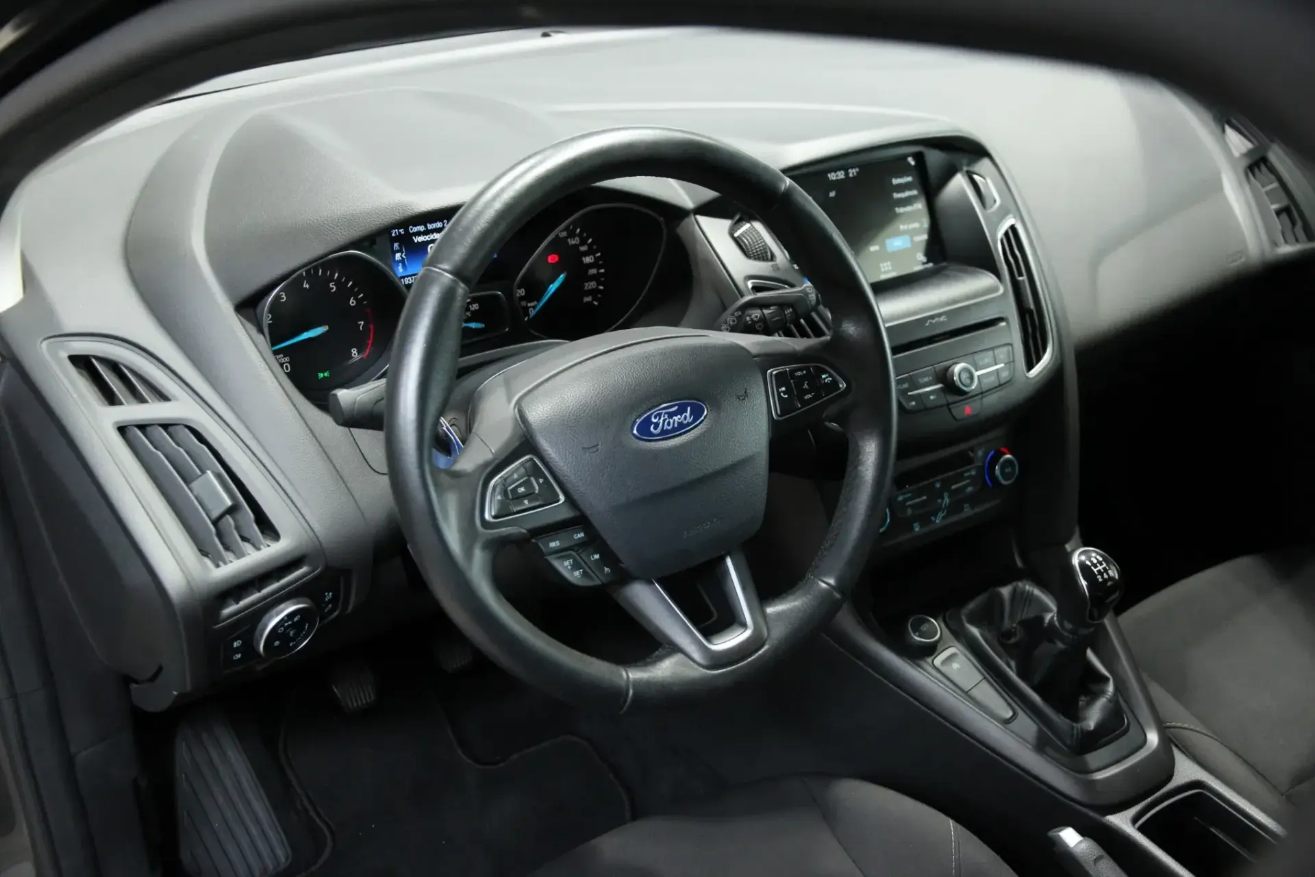 Ford Focus 1.0 EcoBoost Business 17