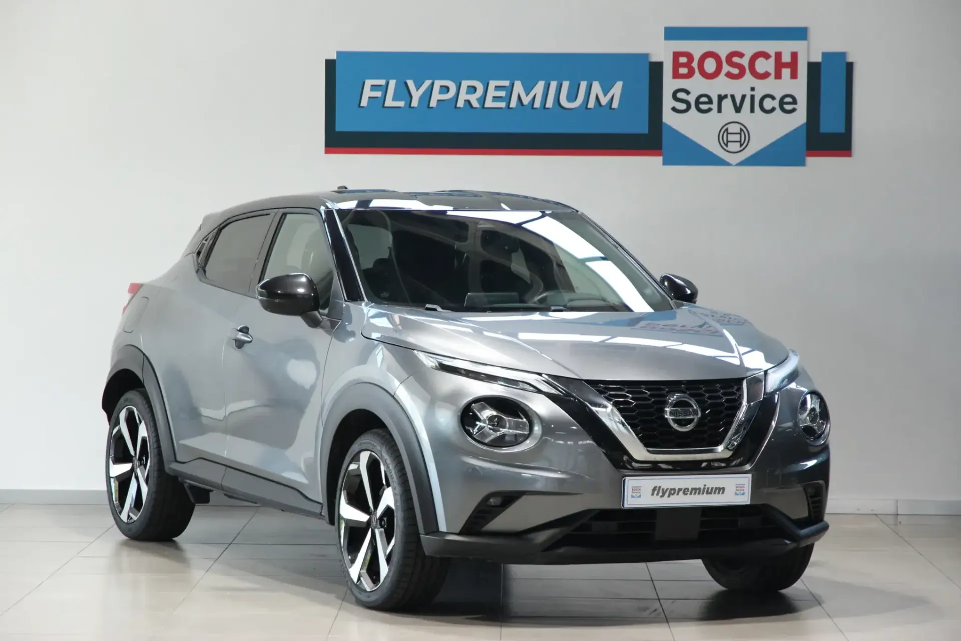 Nissan Juke 1.0 DIG-T Tekna TwoTone T DCT 12
