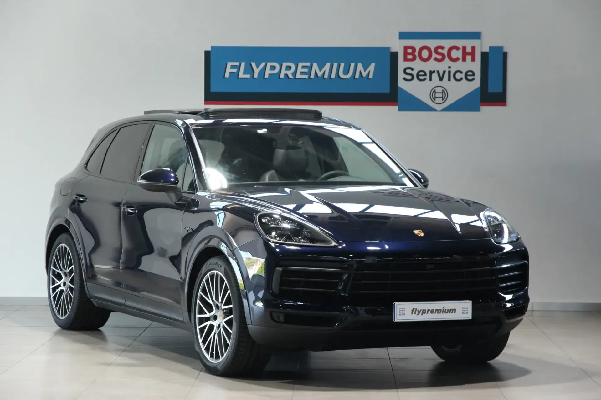 Porsche Cayenne E-Hybrid Platinum Edition 1