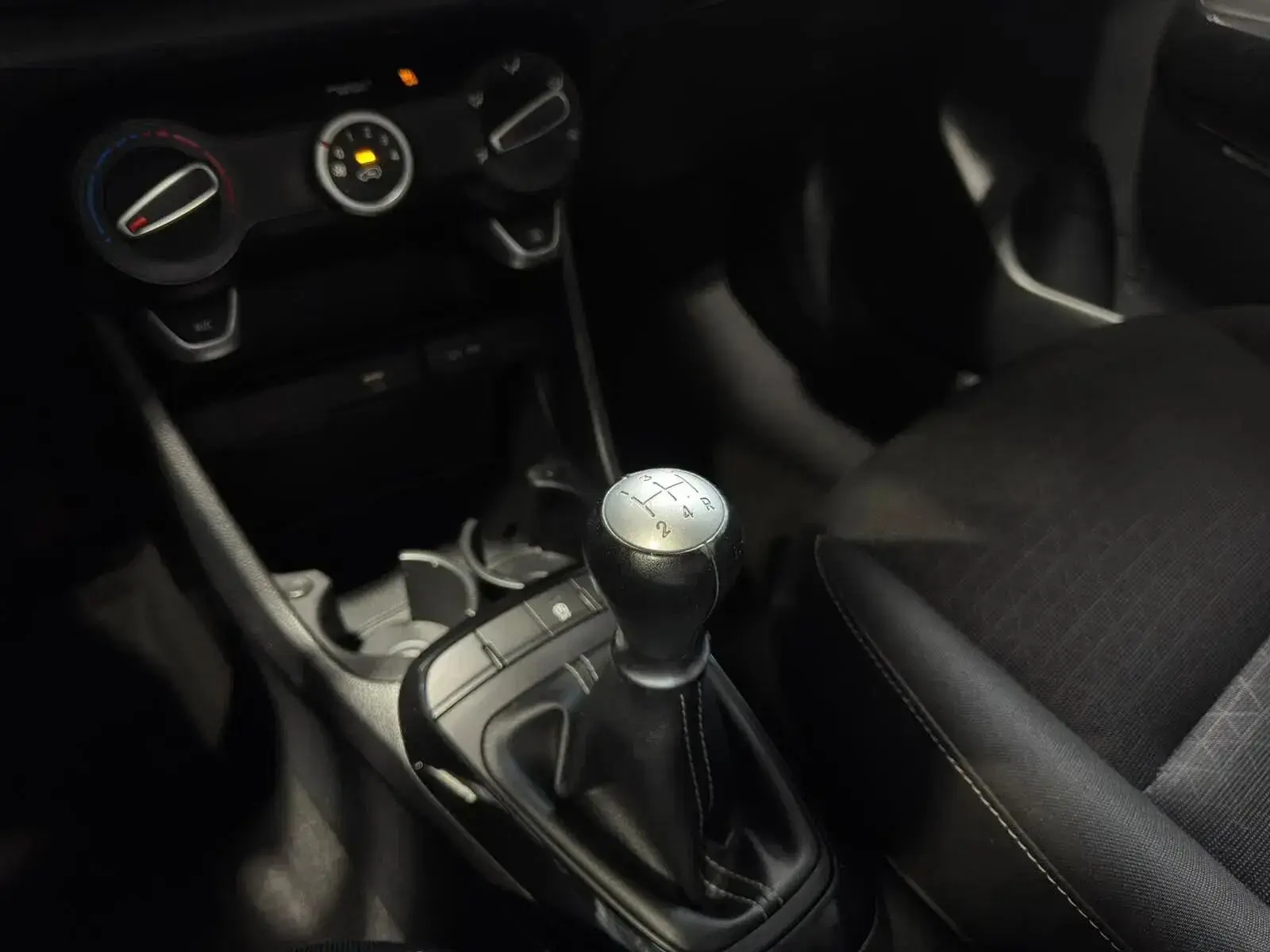 Kia Picanto 1.0 CVVT Urban 15