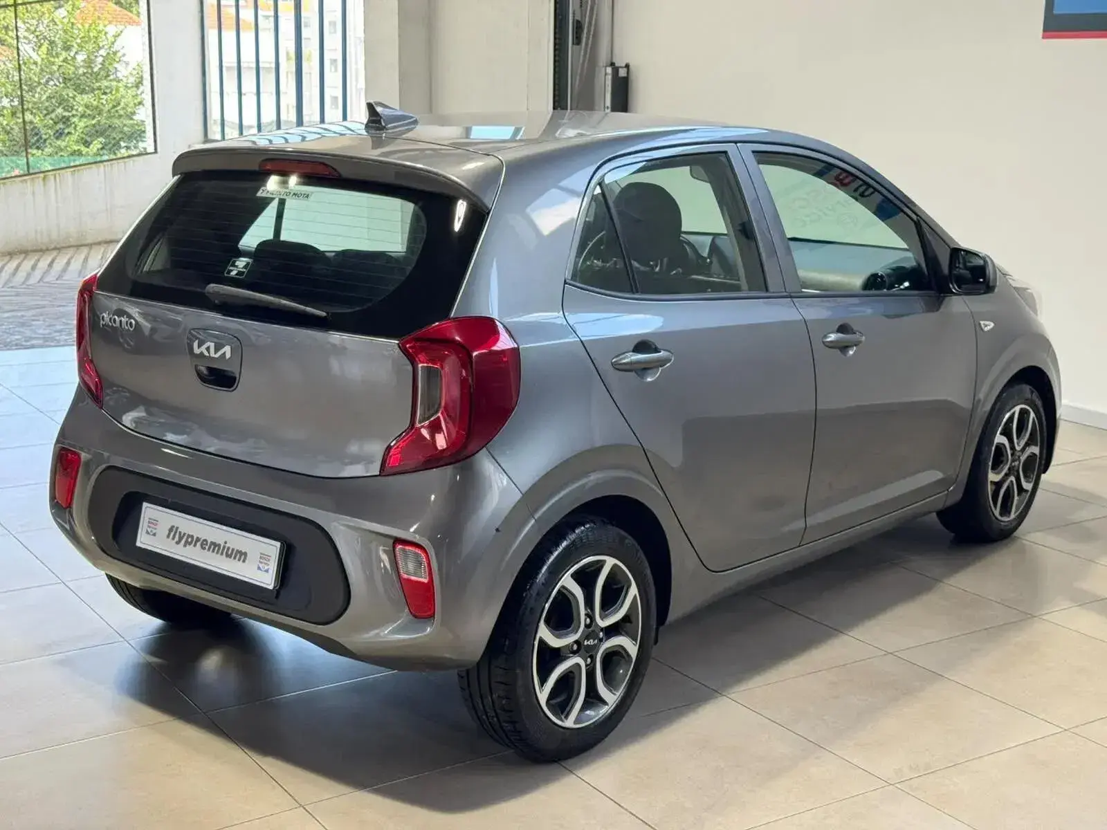 Kia Picanto 1.0 CVVT Urban 24