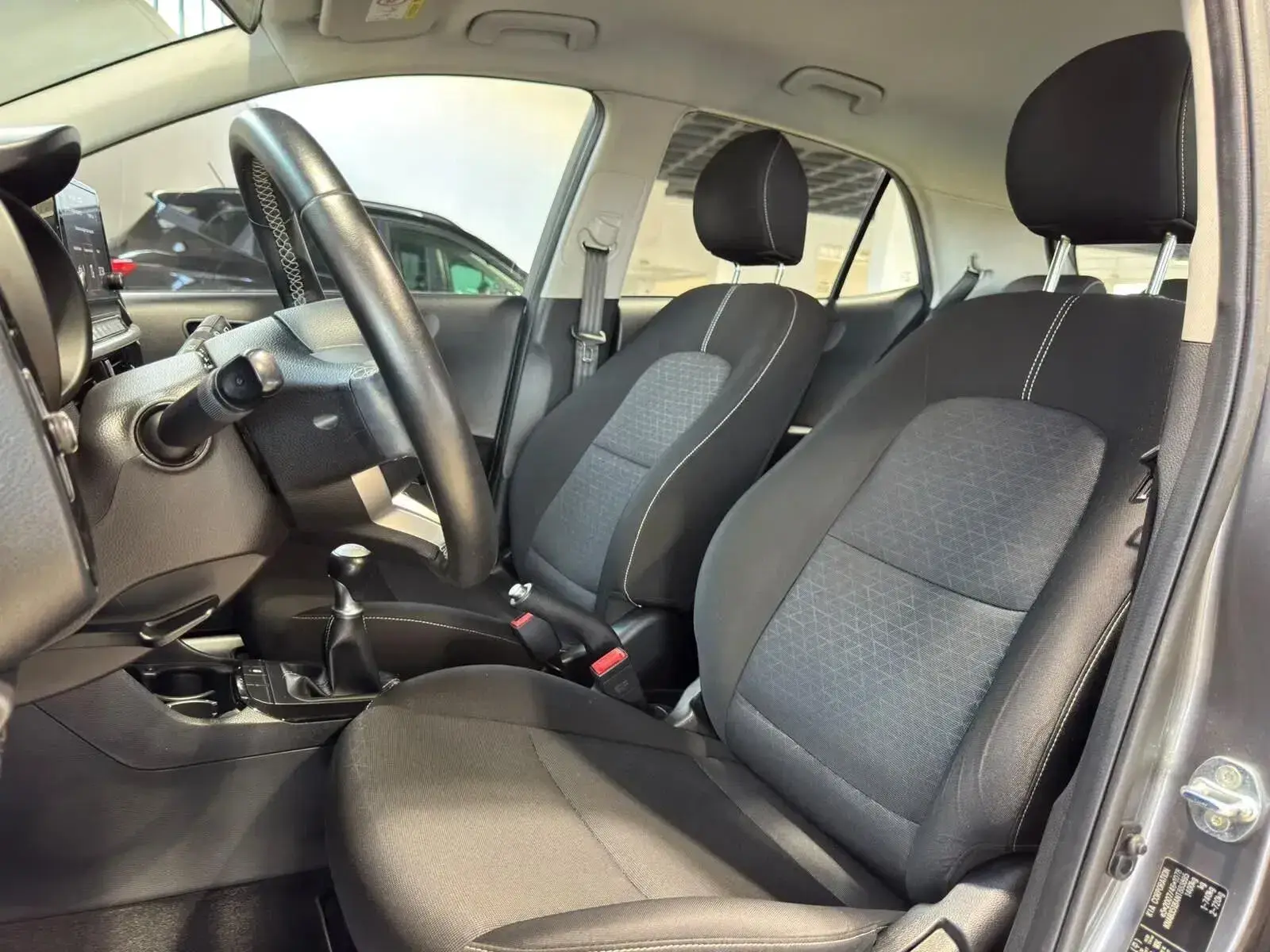 Kia Picanto 1.0 CVVT Urban 32