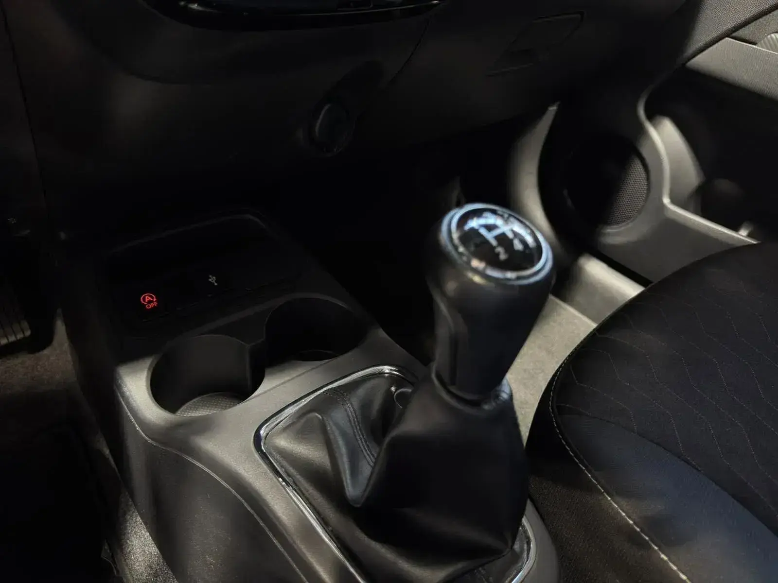 Mitsubishi Space Star 1.2 Connect Edition 14