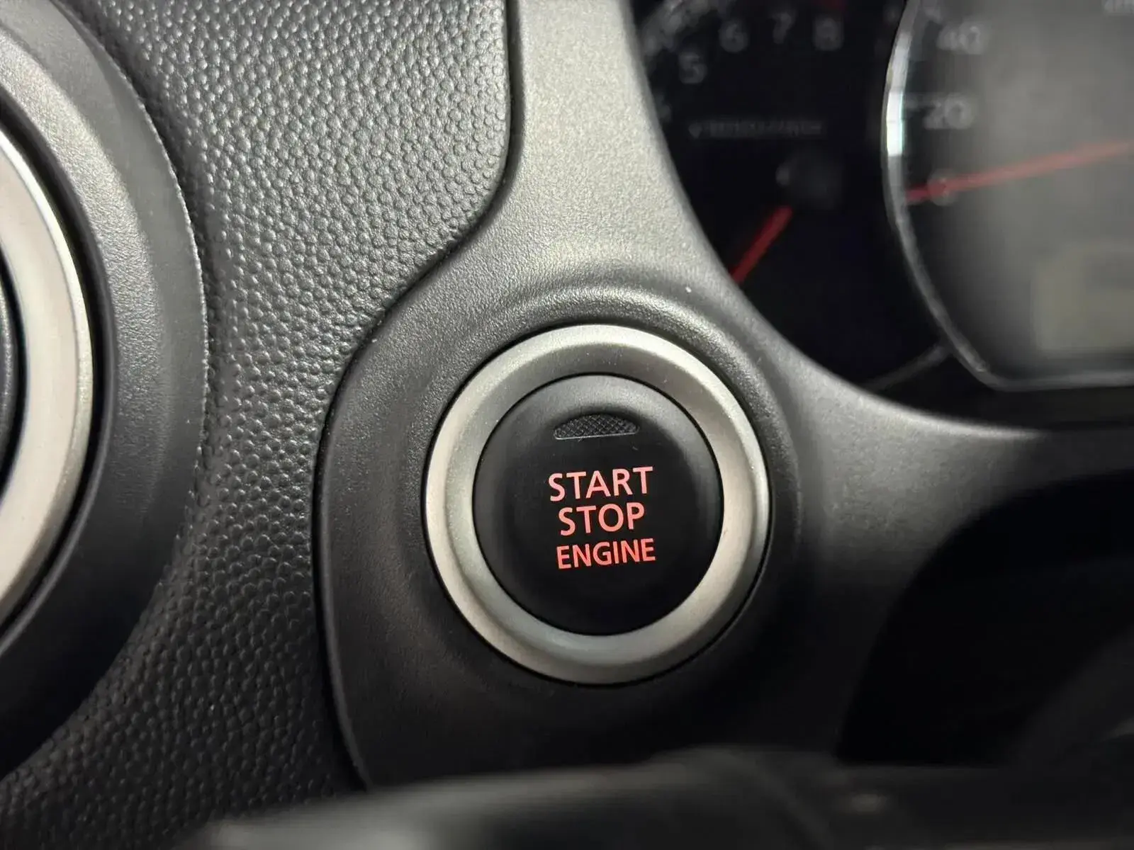 Mitsubishi Space Star 1.2 Connect Edition 32