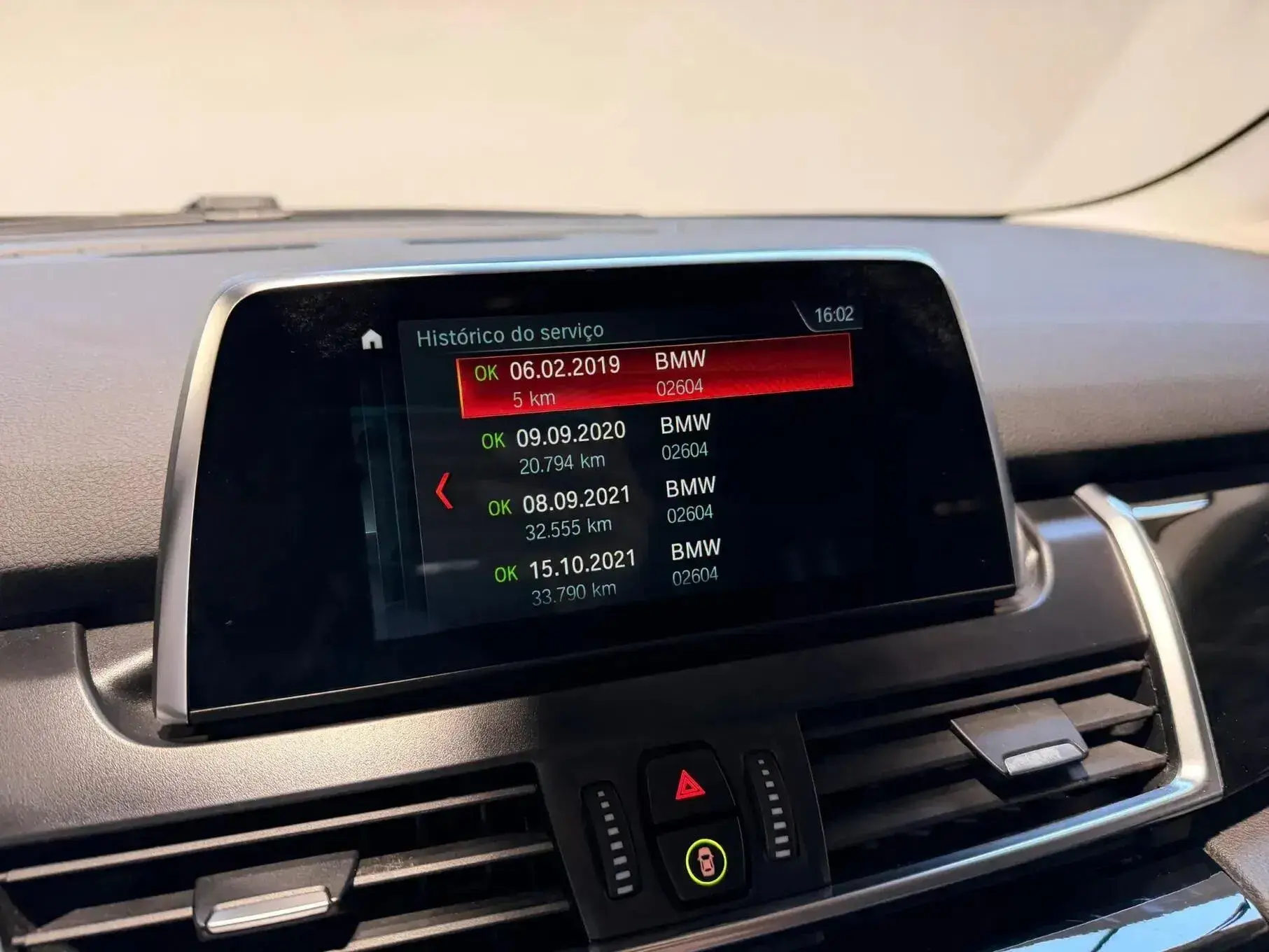 BMW 216 Active Tourer d Line Sport Auto 3