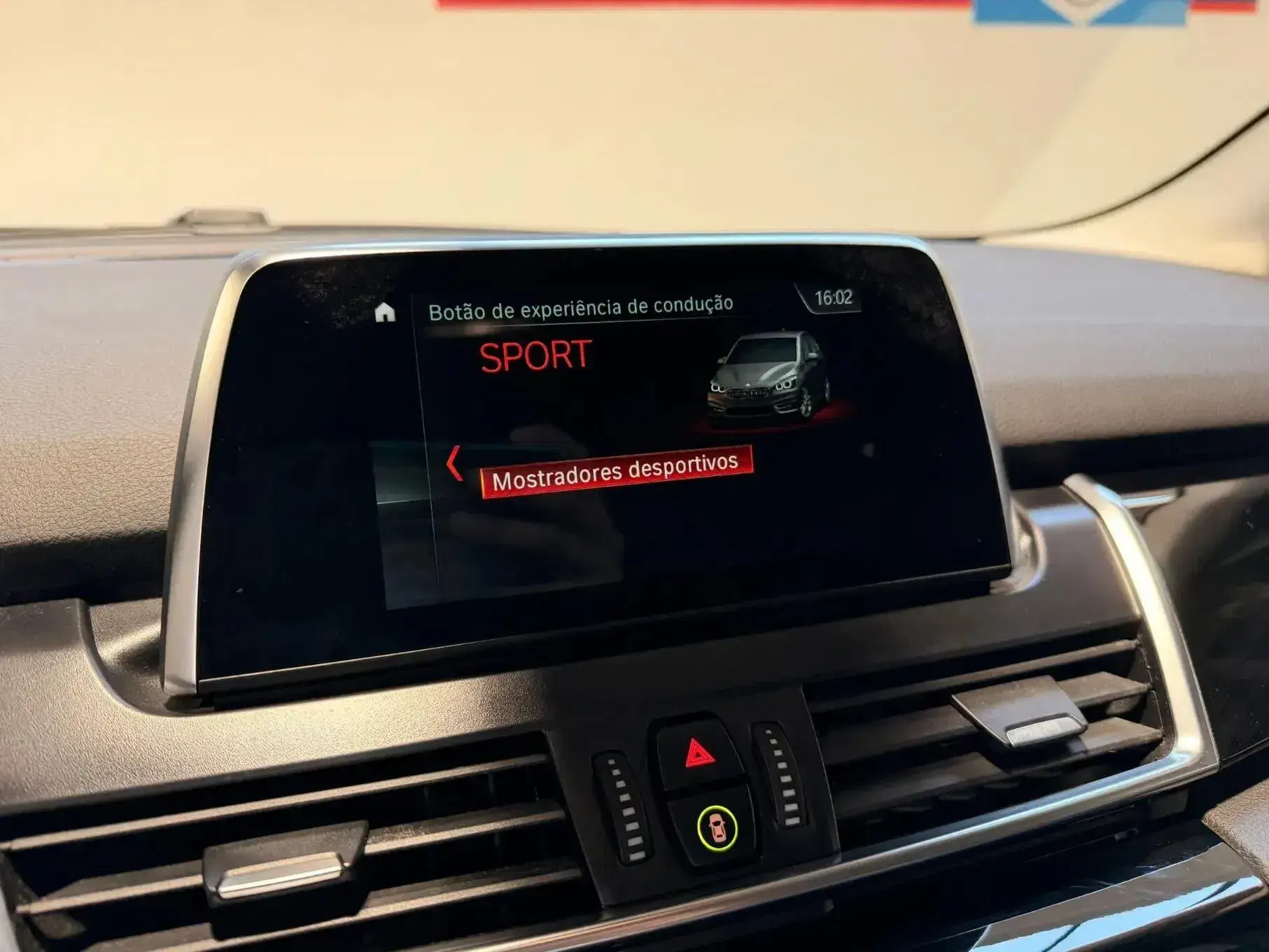 BMW 216 Active Tourer d Line Sport Auto 10
