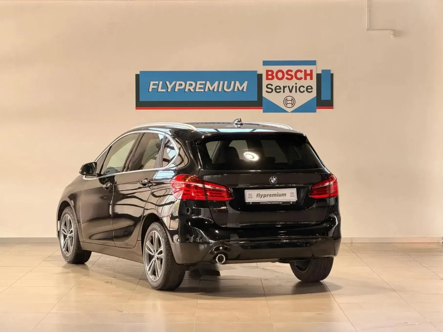 BMW 216 Active Tourer d Line Sport Auto 16