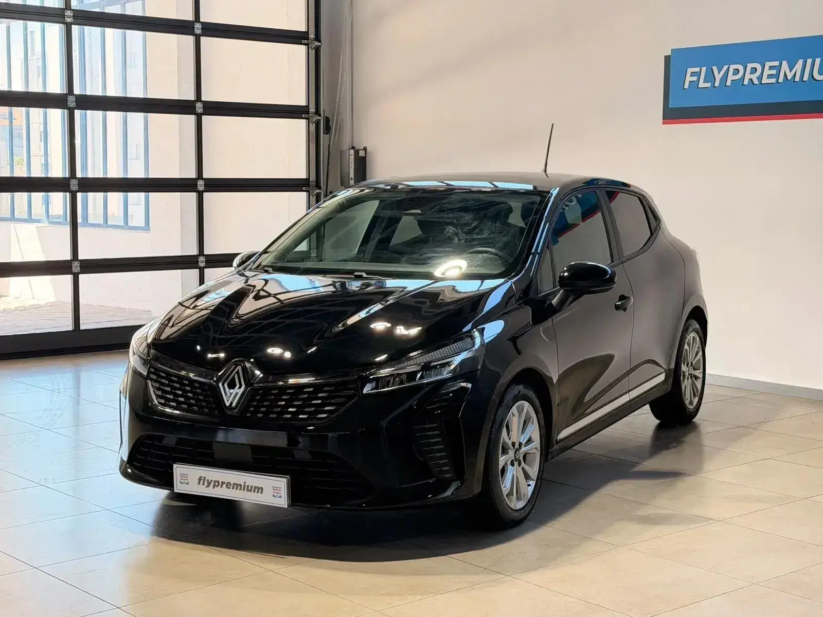 Renault Clio 1.0 TCe Evolution Bi-Fuel 6