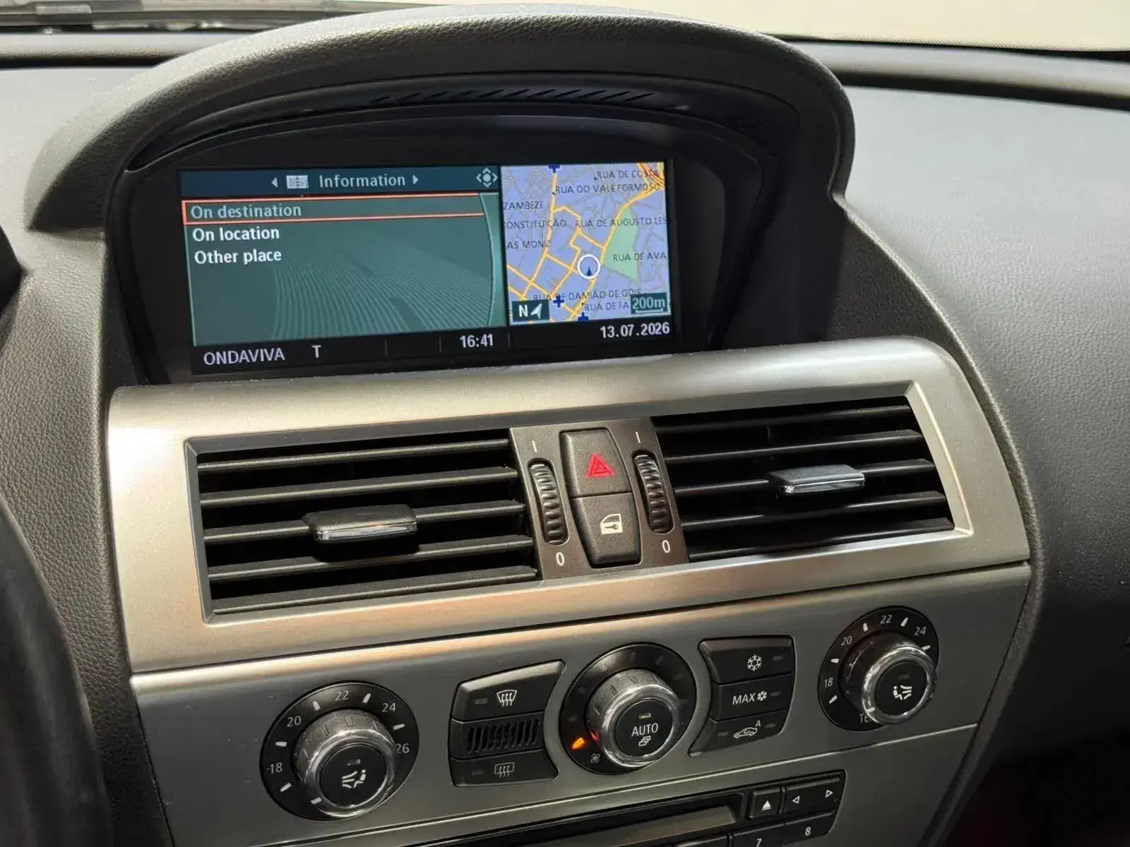 BMW 630 i Aut. 10