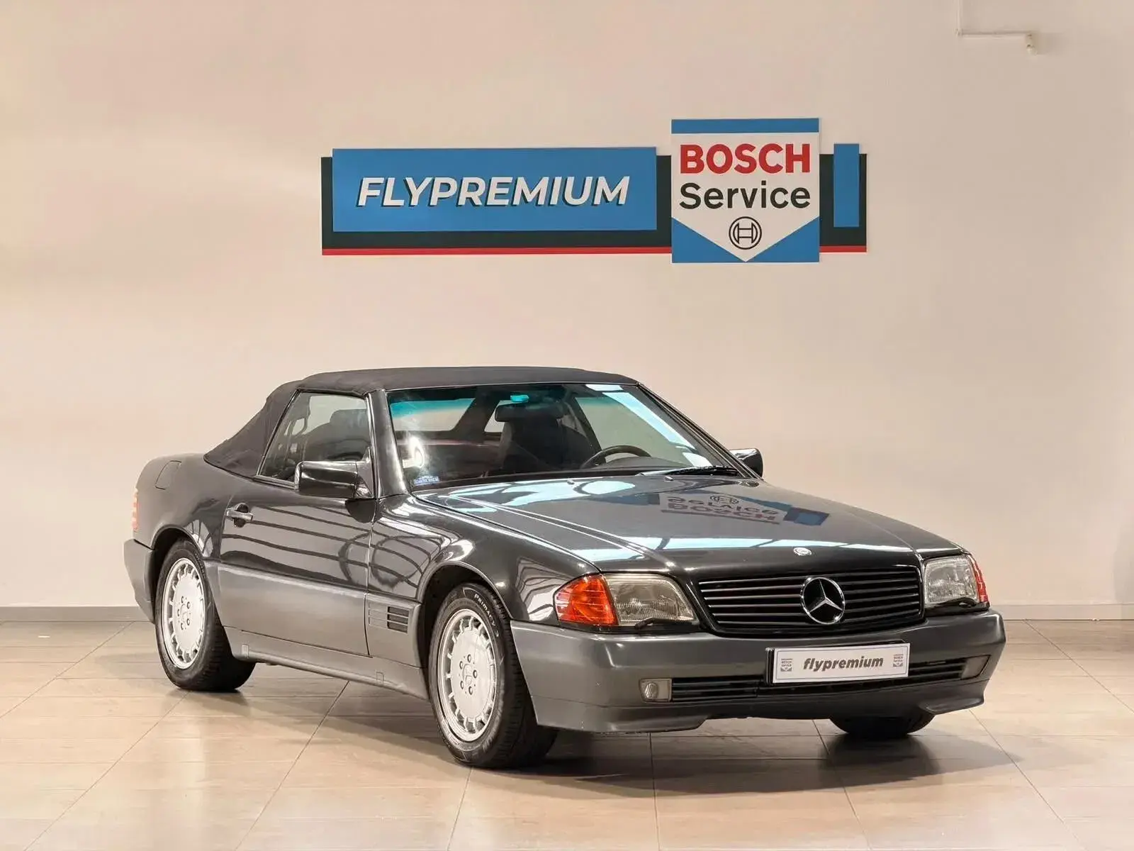 Mercedes-Benz SL 500 Standard 4