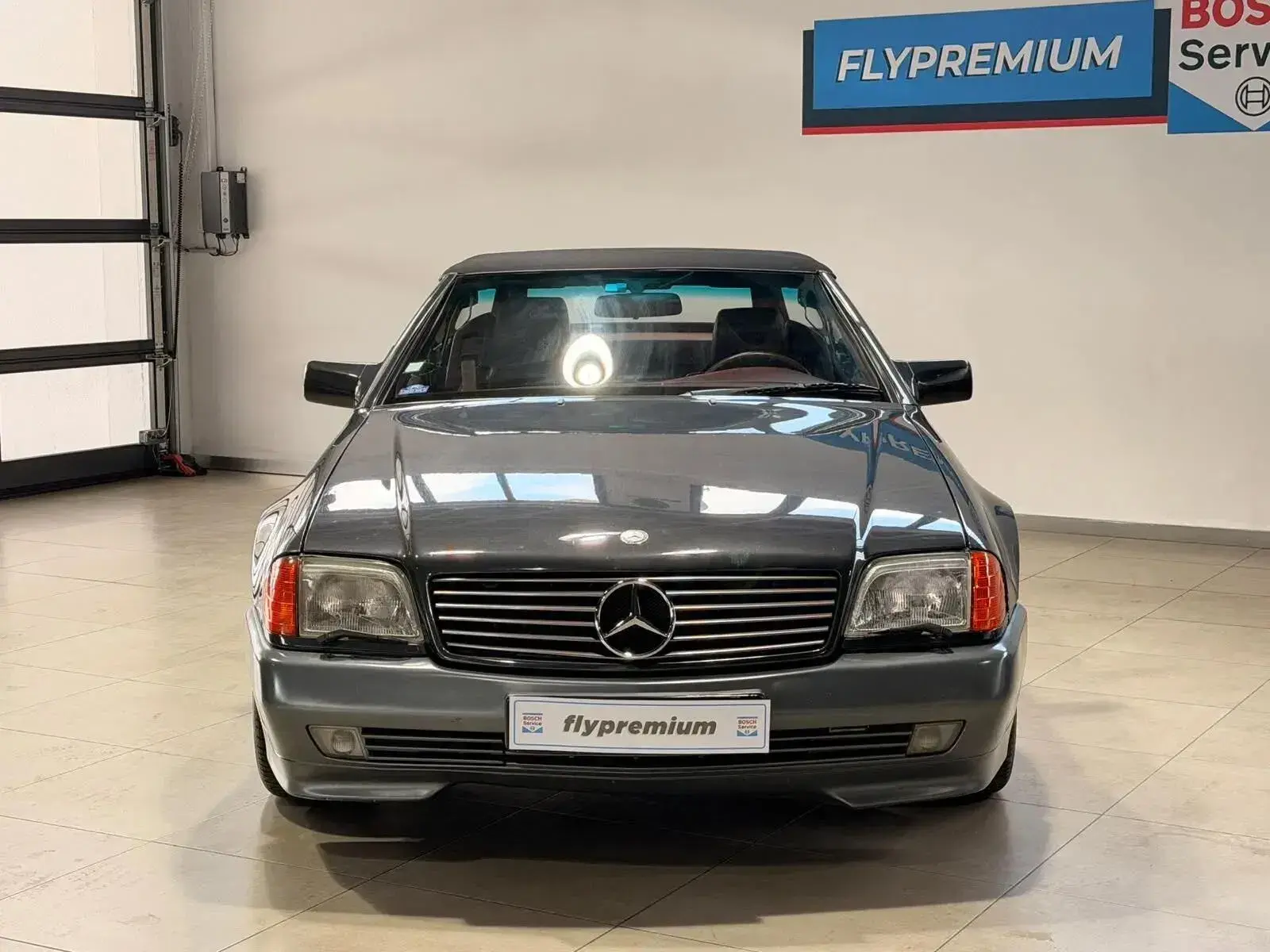 Mercedes-Benz SL 500 Standard 28