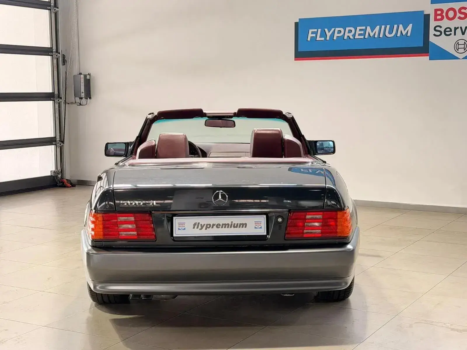 Mercedes-Benz SL 500 Standard 33