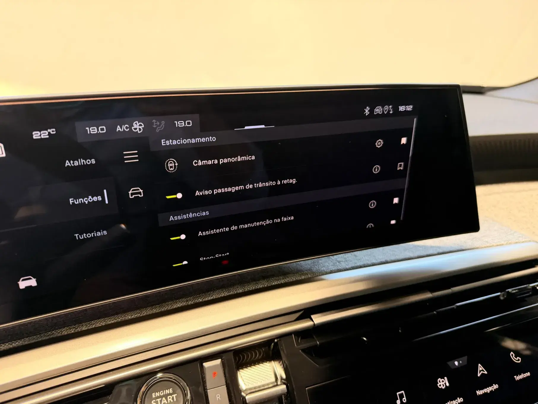 Peugeot 3008 1.2 Hybrid Allure Pack e-DCS6 24