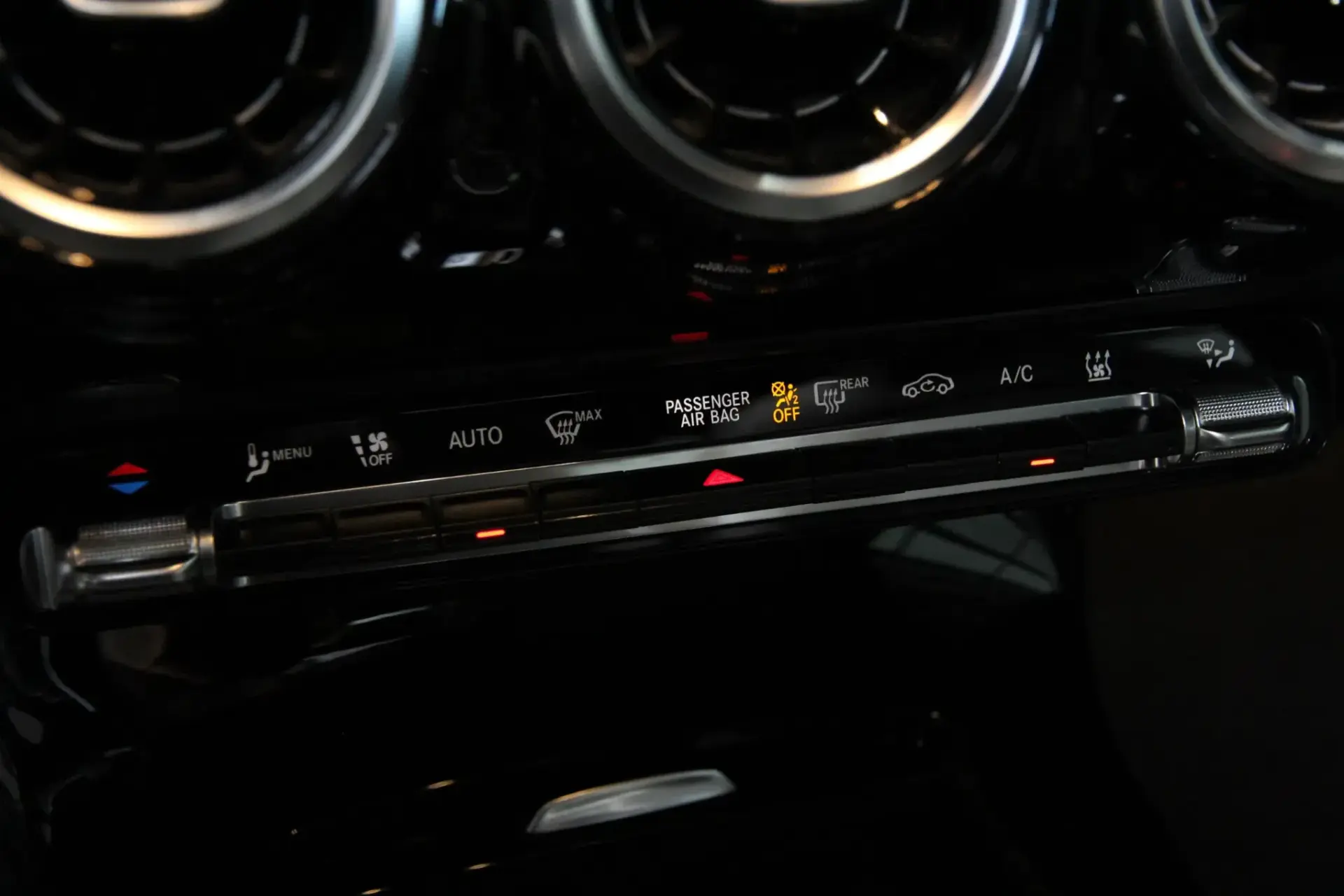 Mercedes-Benz A 250 e Style Plus 7