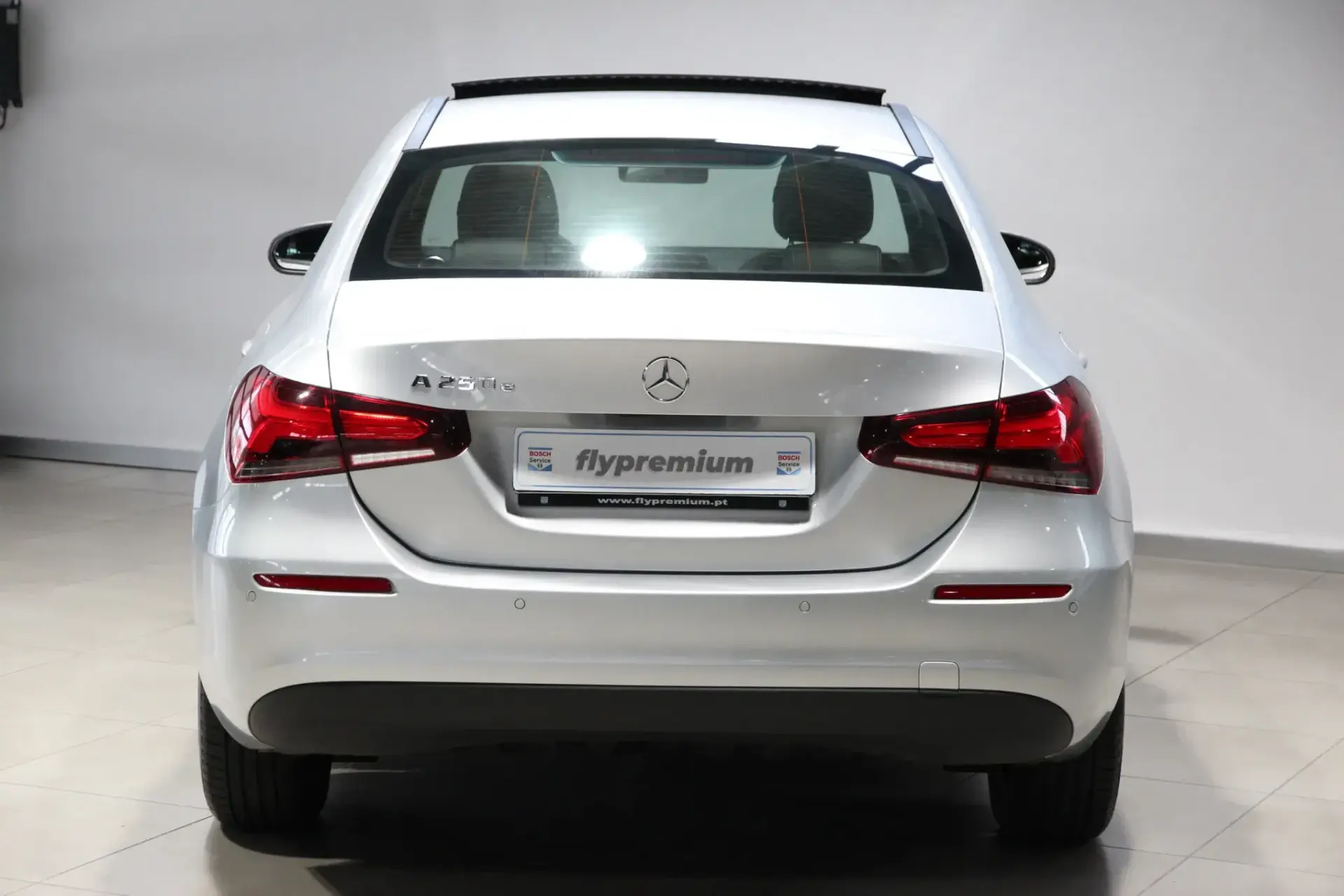 Mercedes-Benz A 250 e Style Plus 19