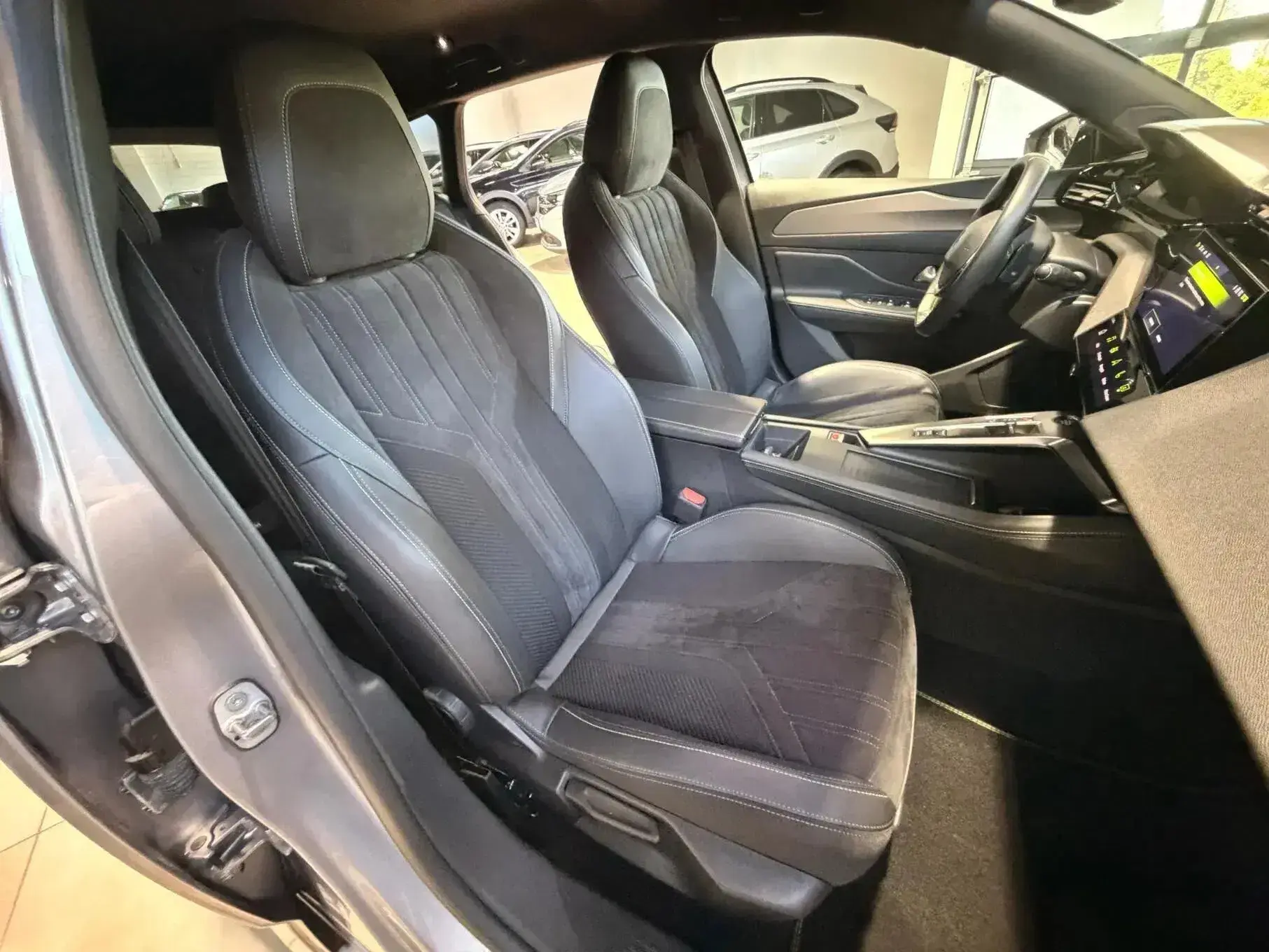Peugeot 308 SW 1.5 BlueHDi GT Pack EAT8 12