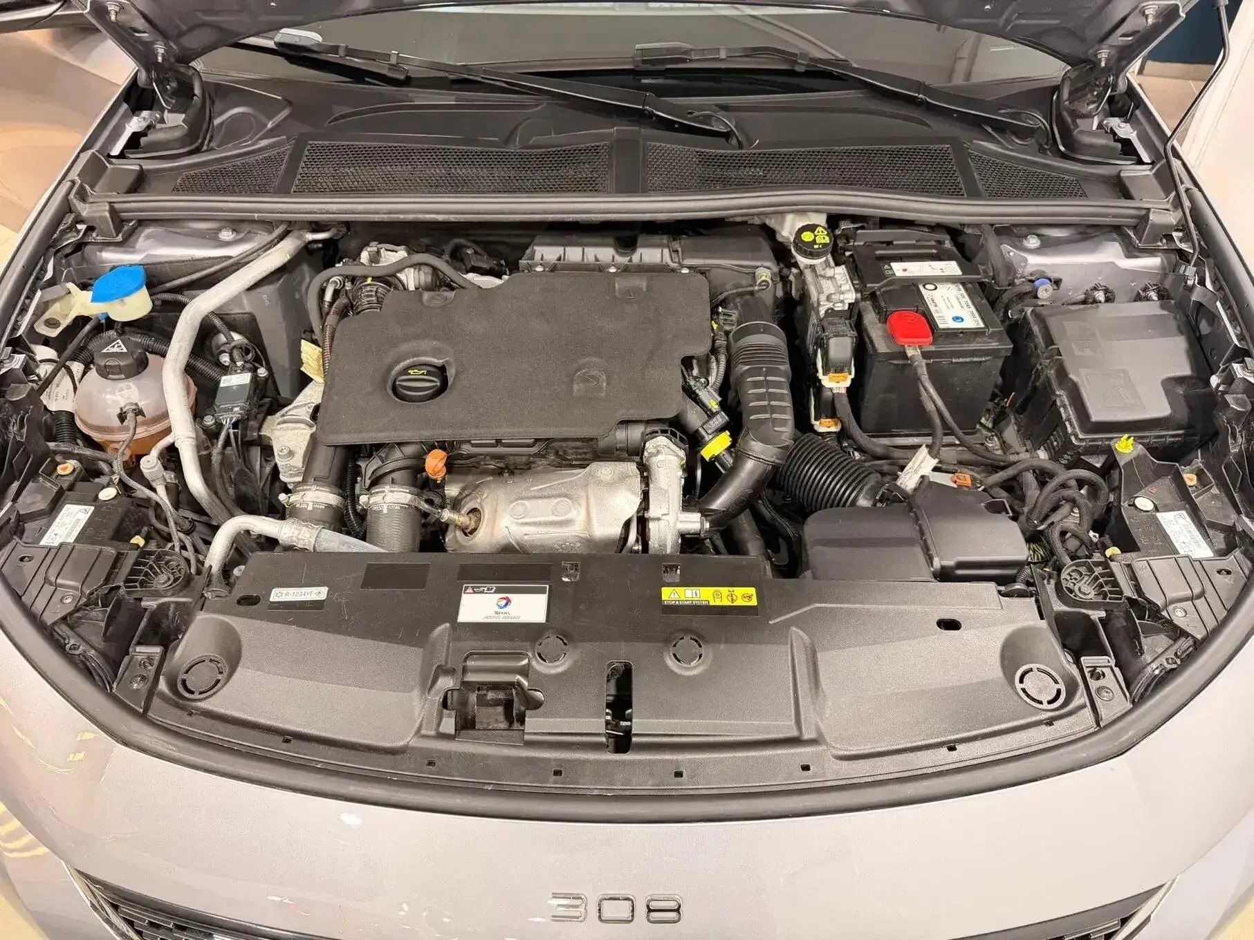 Peugeot 308 SW 1.5 BlueHDi GT Pack EAT8 19