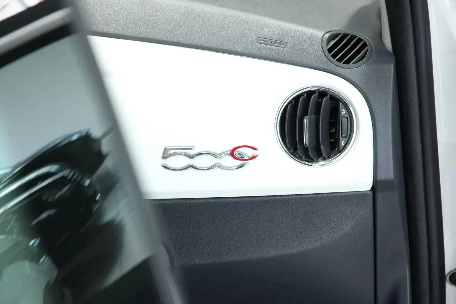 Fiat 500 1.0 Hybrid Lounge 10