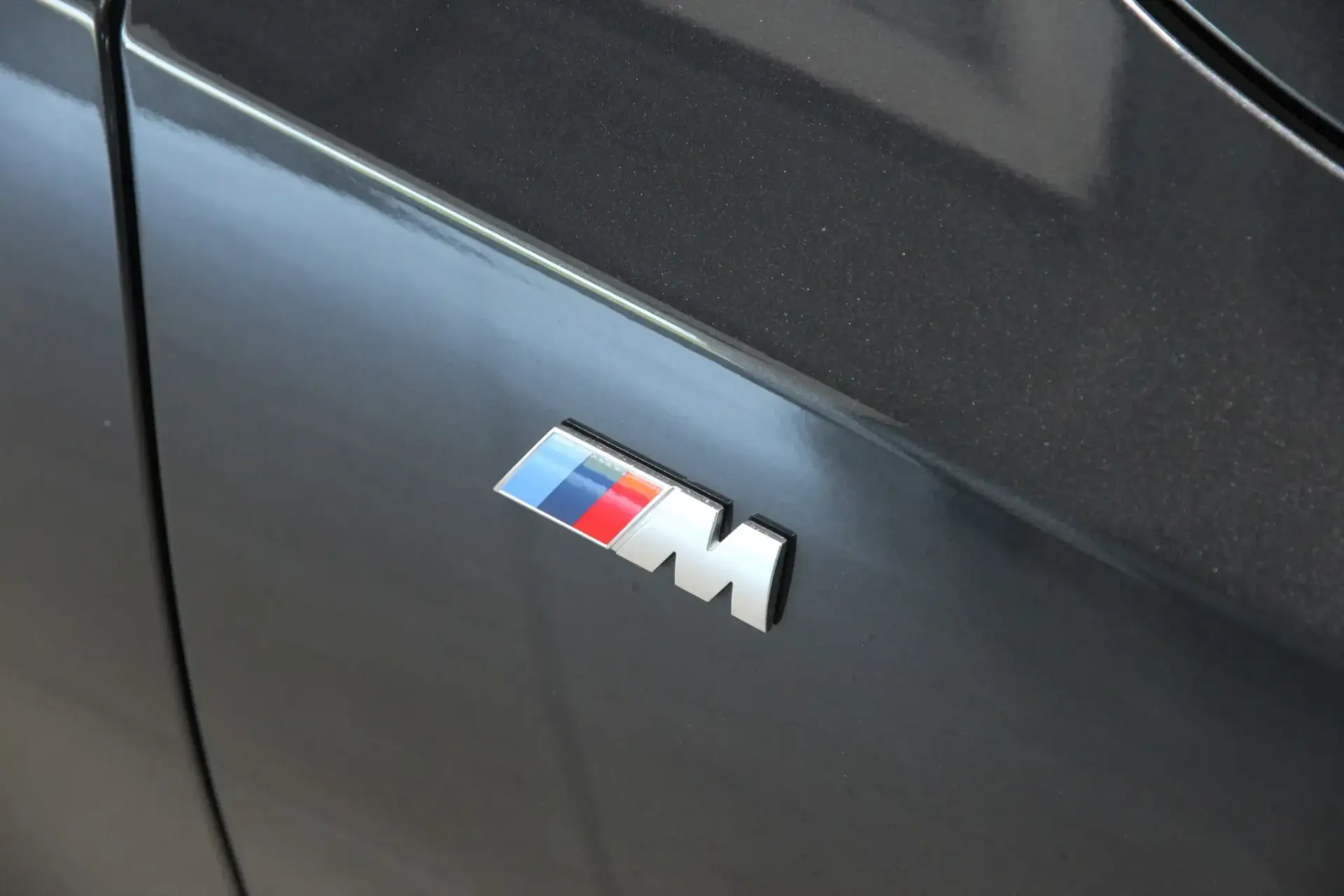 BMW 530 e Pack Desportivo M 33